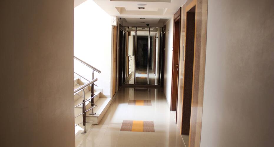 Alpa Bachat Bhawan Hotel, Pune 2